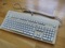 Apple Extended Keyboard II, mekaniskt ALPS-tangentbord M3501, bild 1