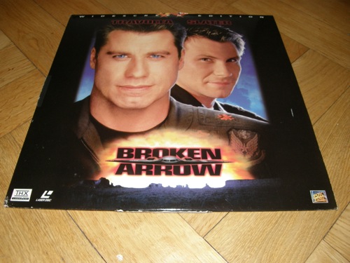 Broken Arrow, bild 1