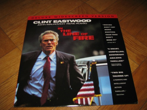 In the Line of Fire, bild 1