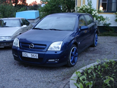 Opel Signum 3.0 DTI -03 till salu
