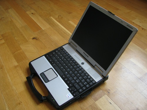 Panasonic Toughbook CF-74, bild 1