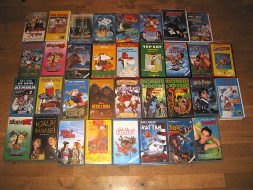 10 kg barnfilm på VHS - 34 st barn- och familjefilmer